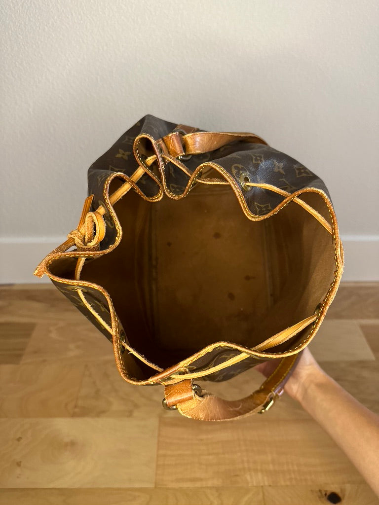 Louis Vuitton Monogram Noe GM Shoulder Bag