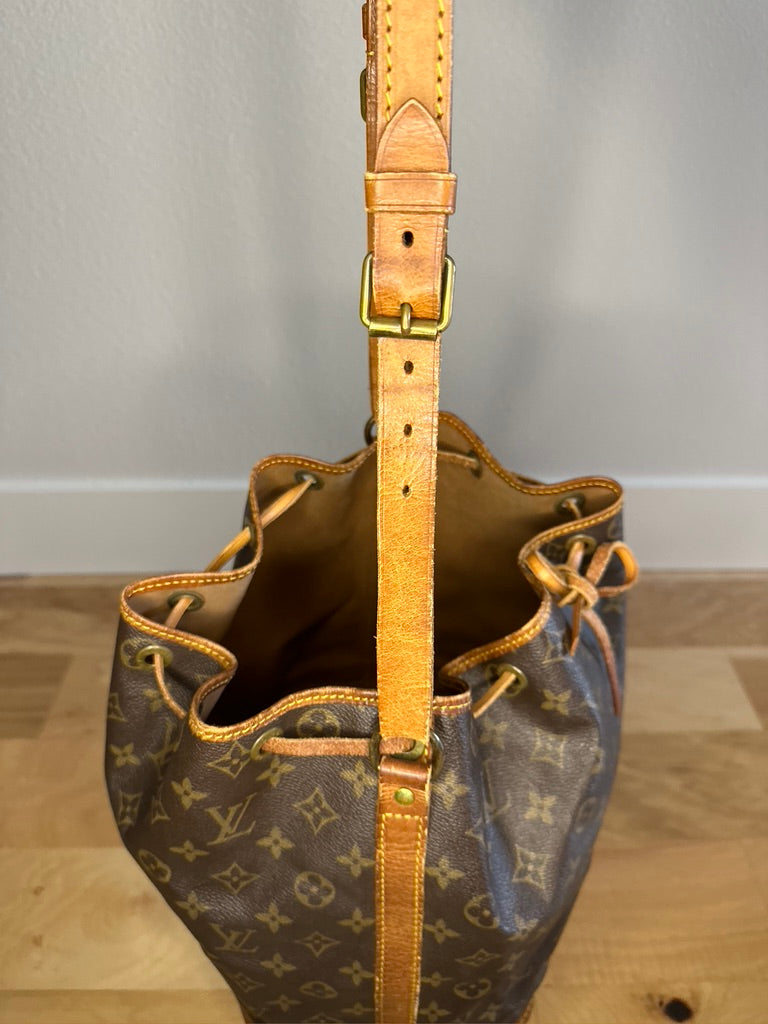 Louis Vuitton Monogram Noe GM Shoulder Bag