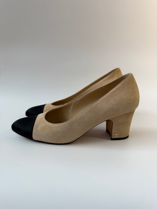 Chanel 2017 Two-Toned Pumps