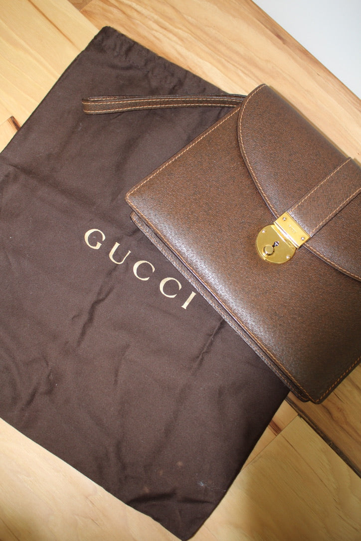 Gucci Vintage Envelope Clutch